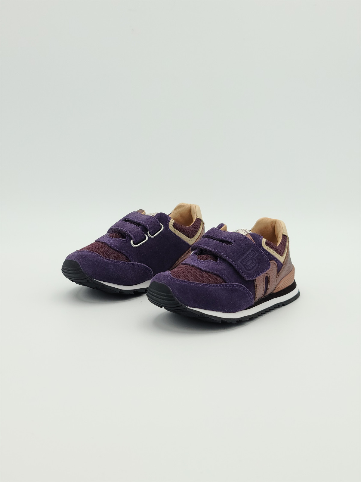44103 nubuck purple