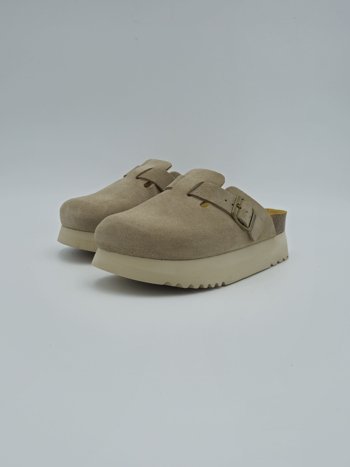 justine suede dark beige