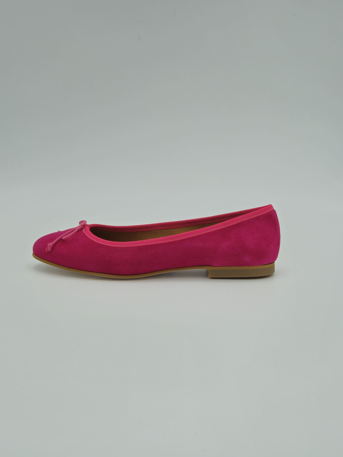 a1002an nubuck fuschia