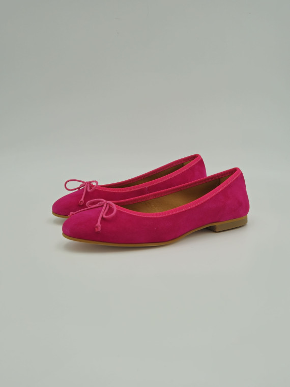 a1002an nubuck fuschia
