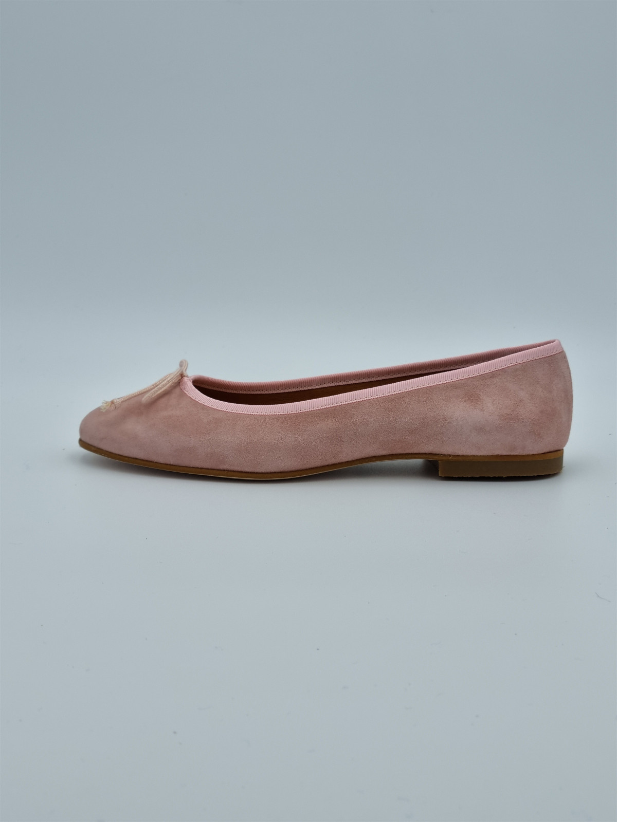a1002an nubuck rose