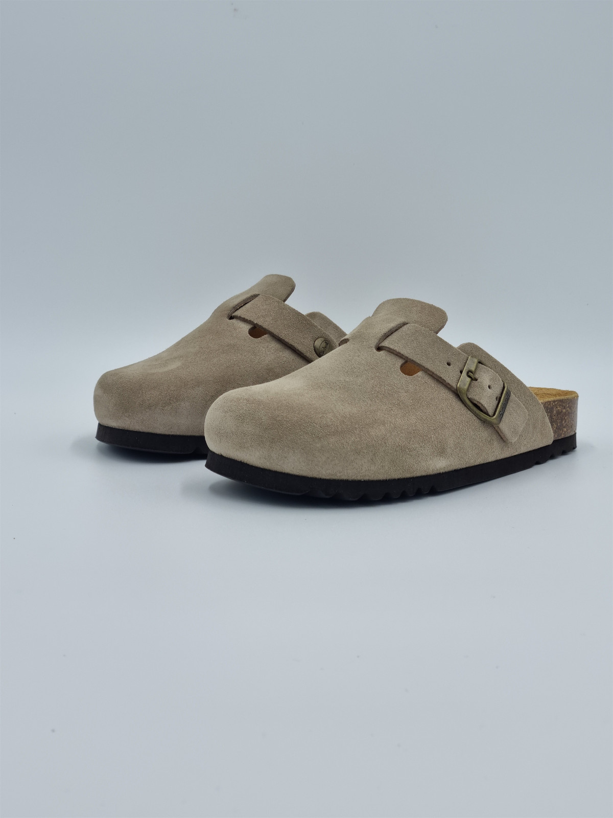 fae nubuck dark beige
