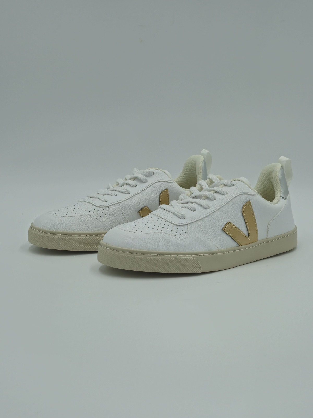 v-10 l textile white_platine_silver