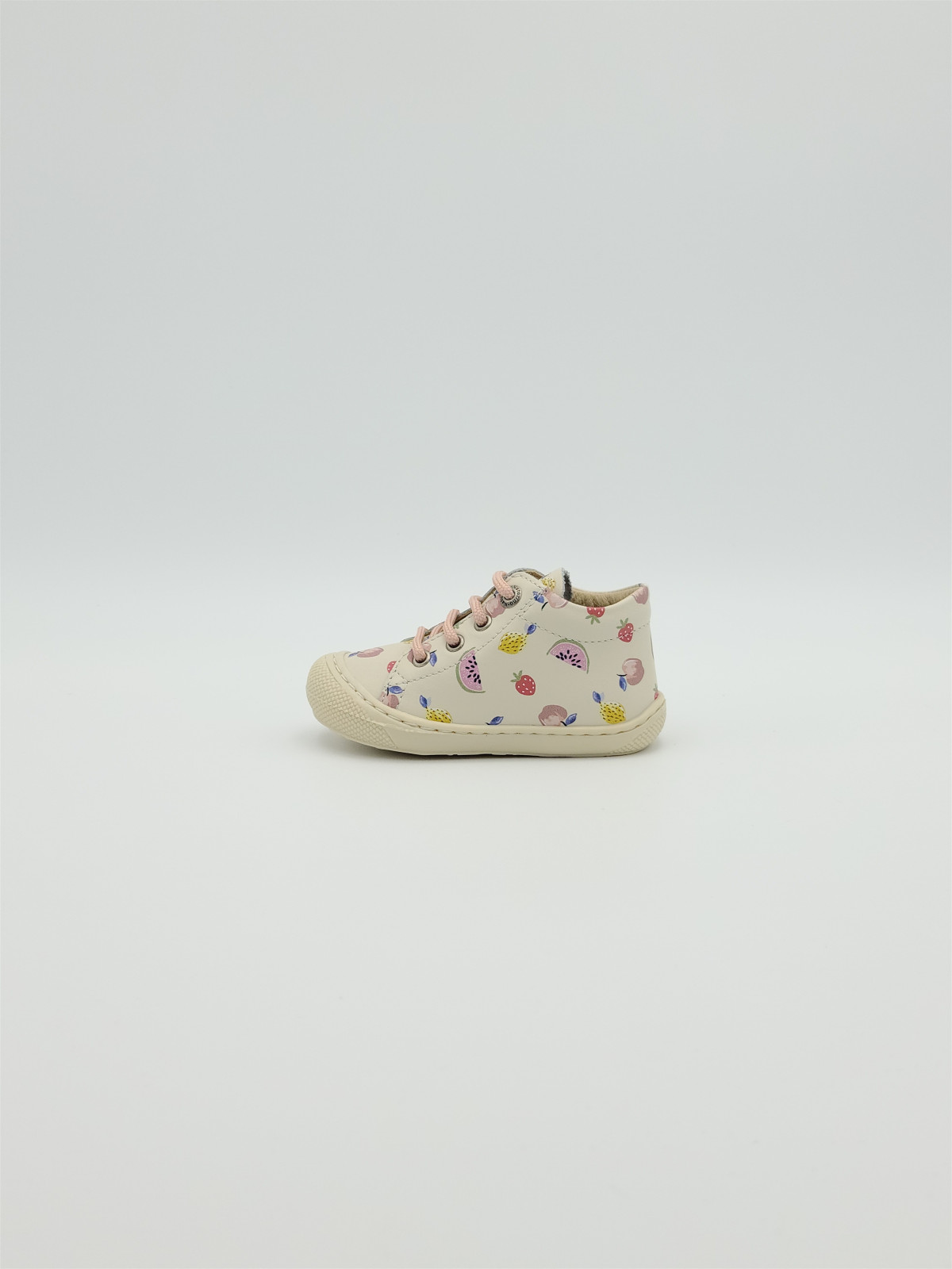 cocoon calf prfresh fruit blanc