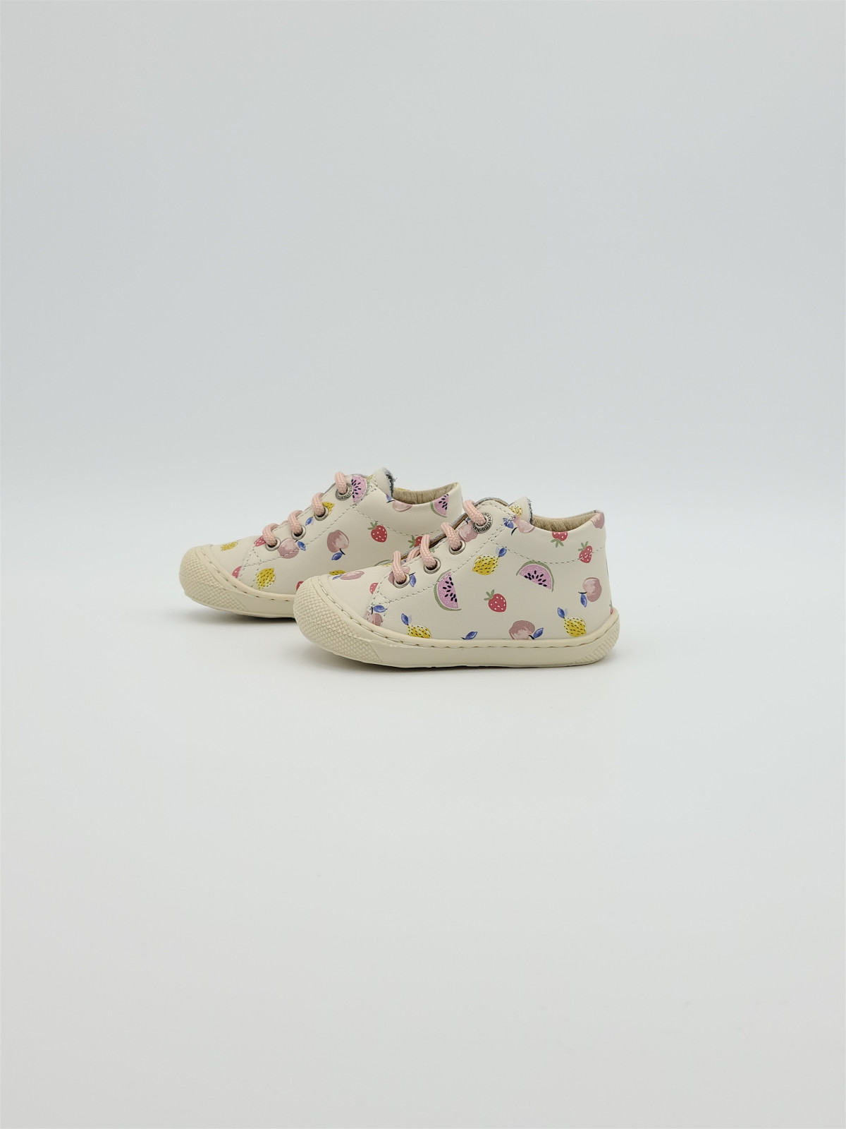cocoon calf prfresh fruit blanc