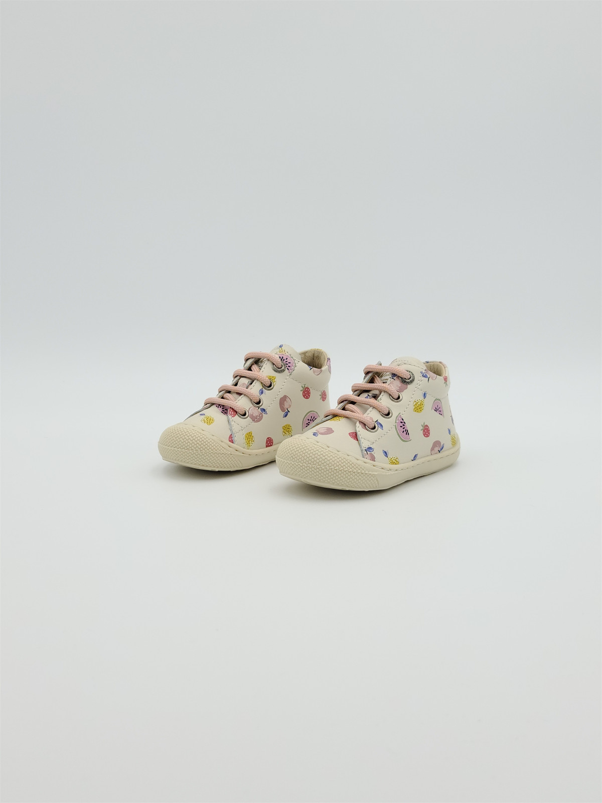 cocoon calf prfresh fruit blanc