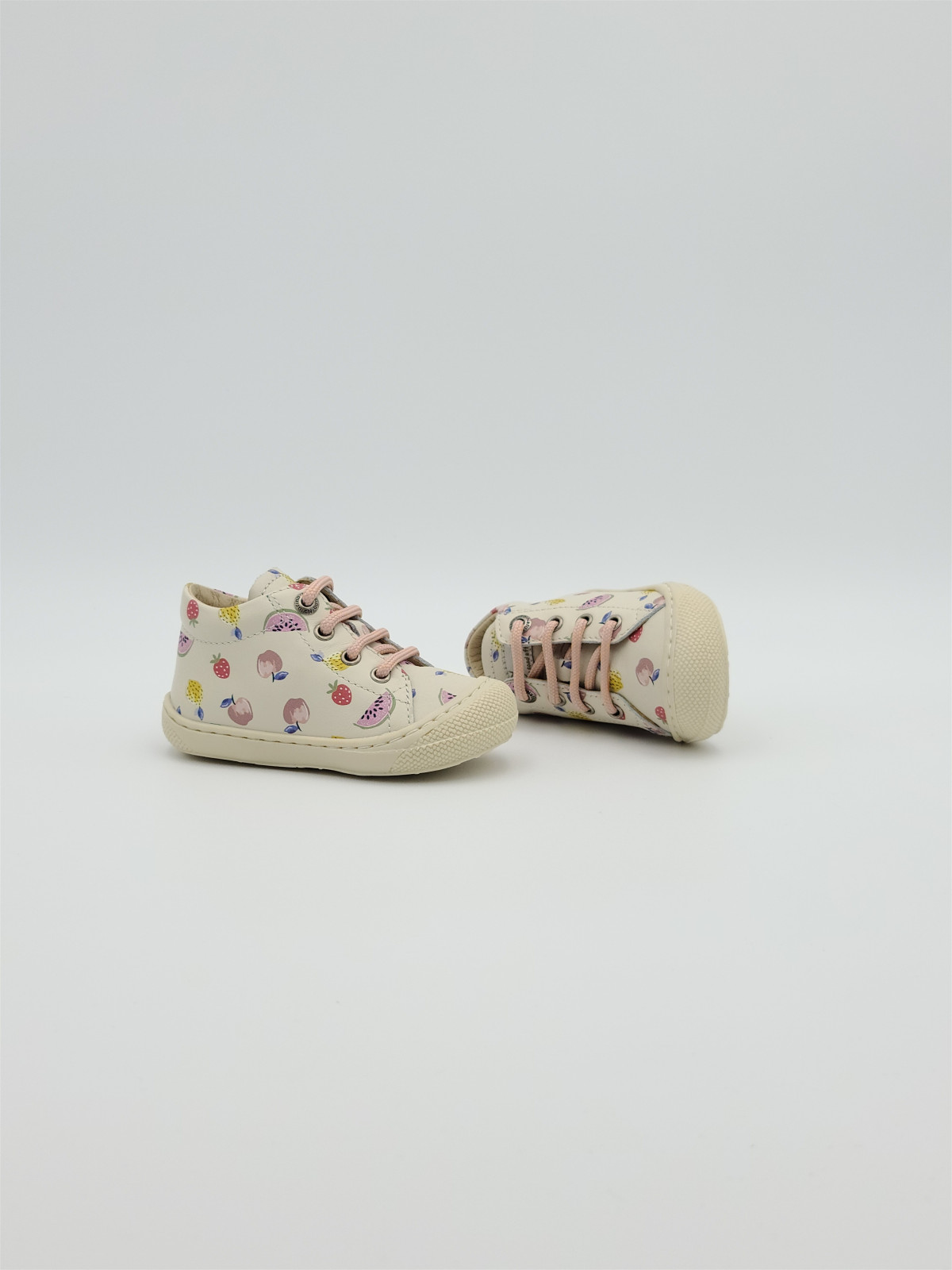 cocoon calf prfresh fruit blanc