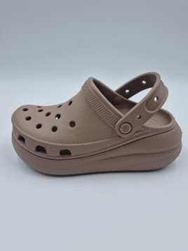 crush clog pu. latte cream