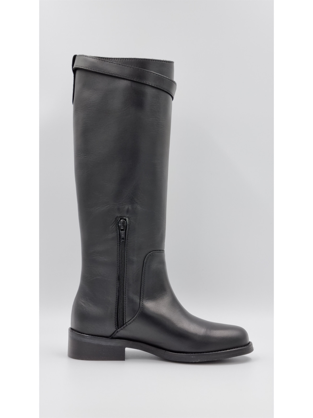 rav05 cuir noir