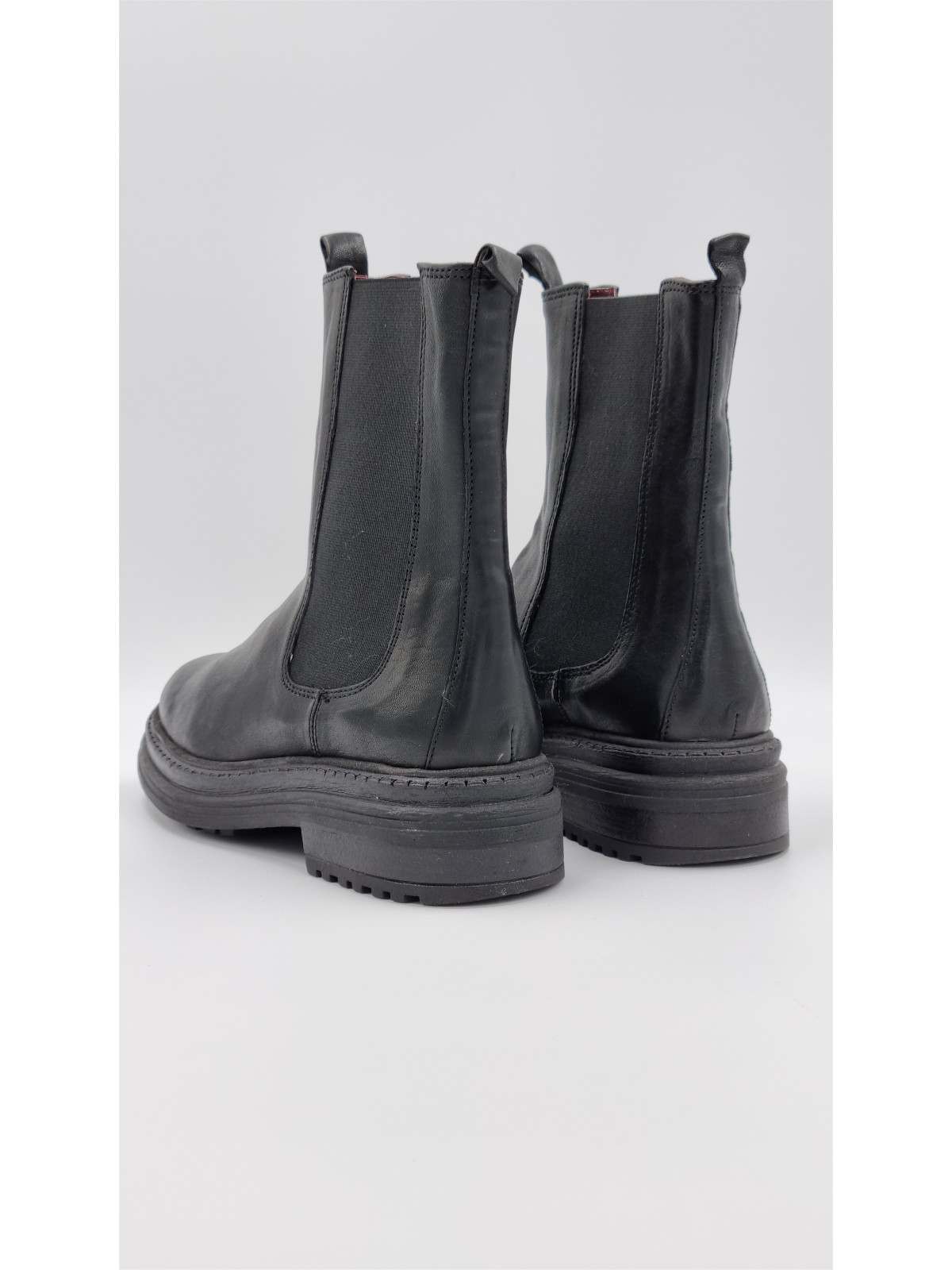 kira cuir pully noir