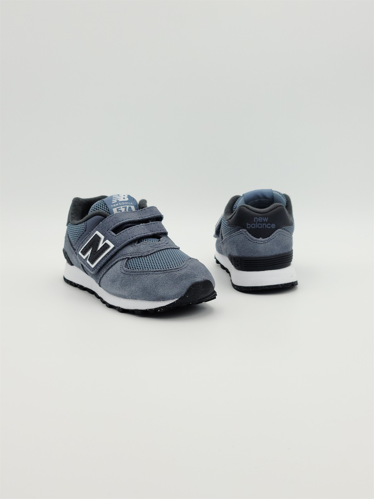 574 hook loop mesh/nubuck gris arctic