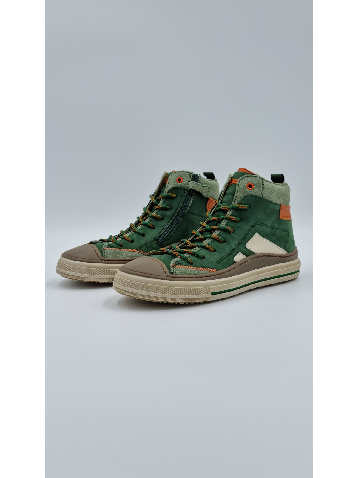laset cuir vert