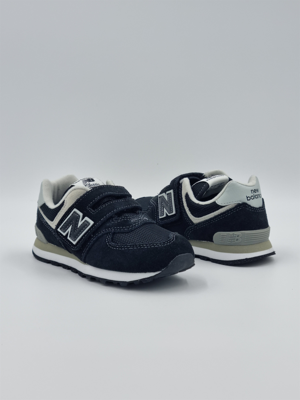 574 core hook & loop nubuck/mesh noir