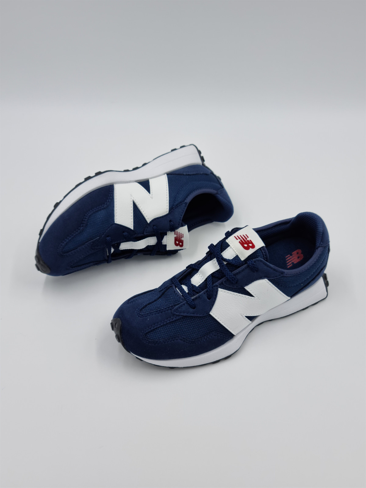 327 j nubuck/mesh bleu