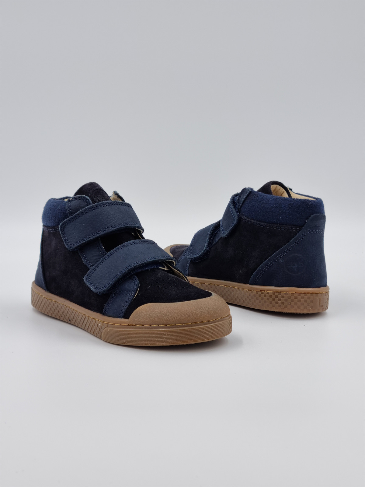 ten win hi v2 velours oily bleu