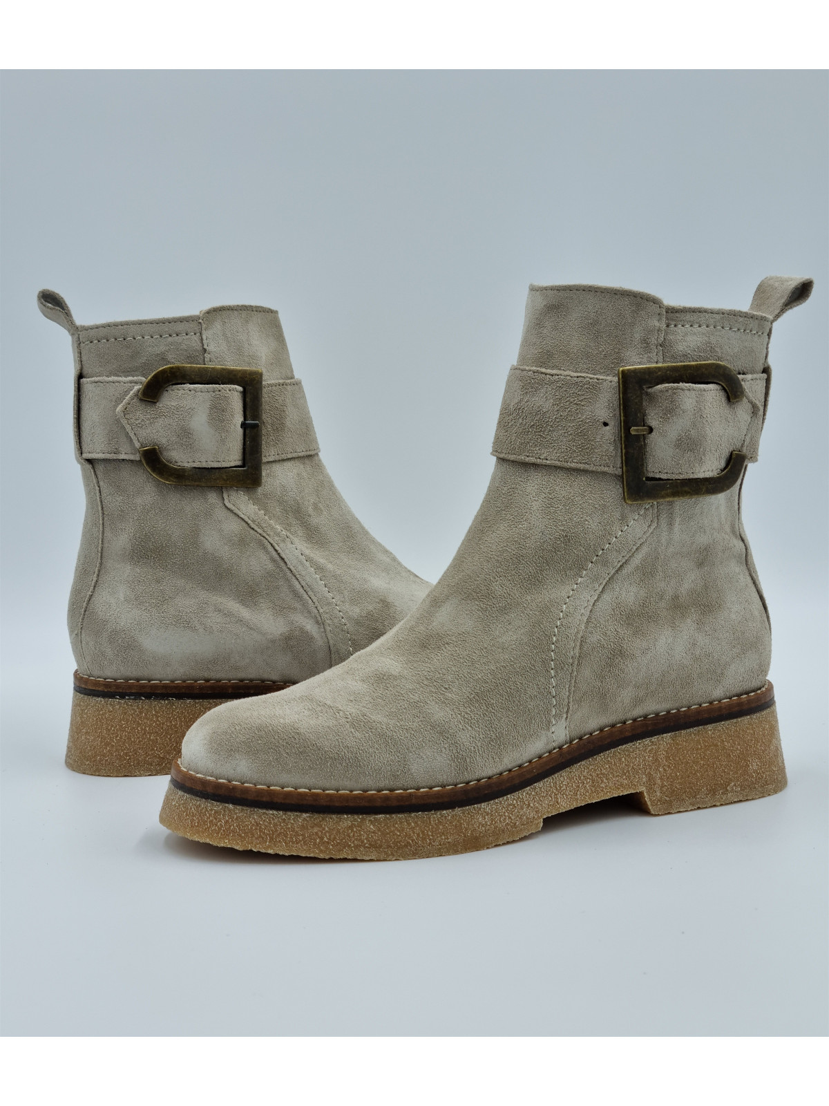 a1033se nubuck beige