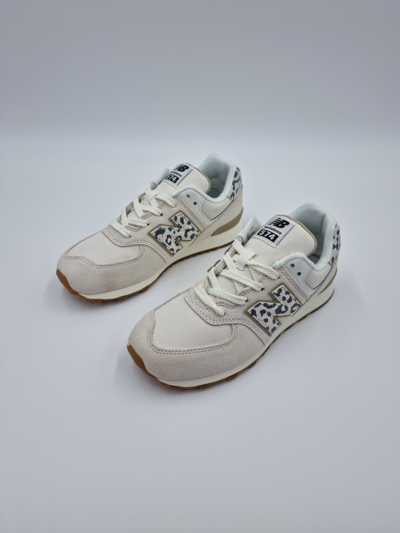 574. textile/nubuck beige