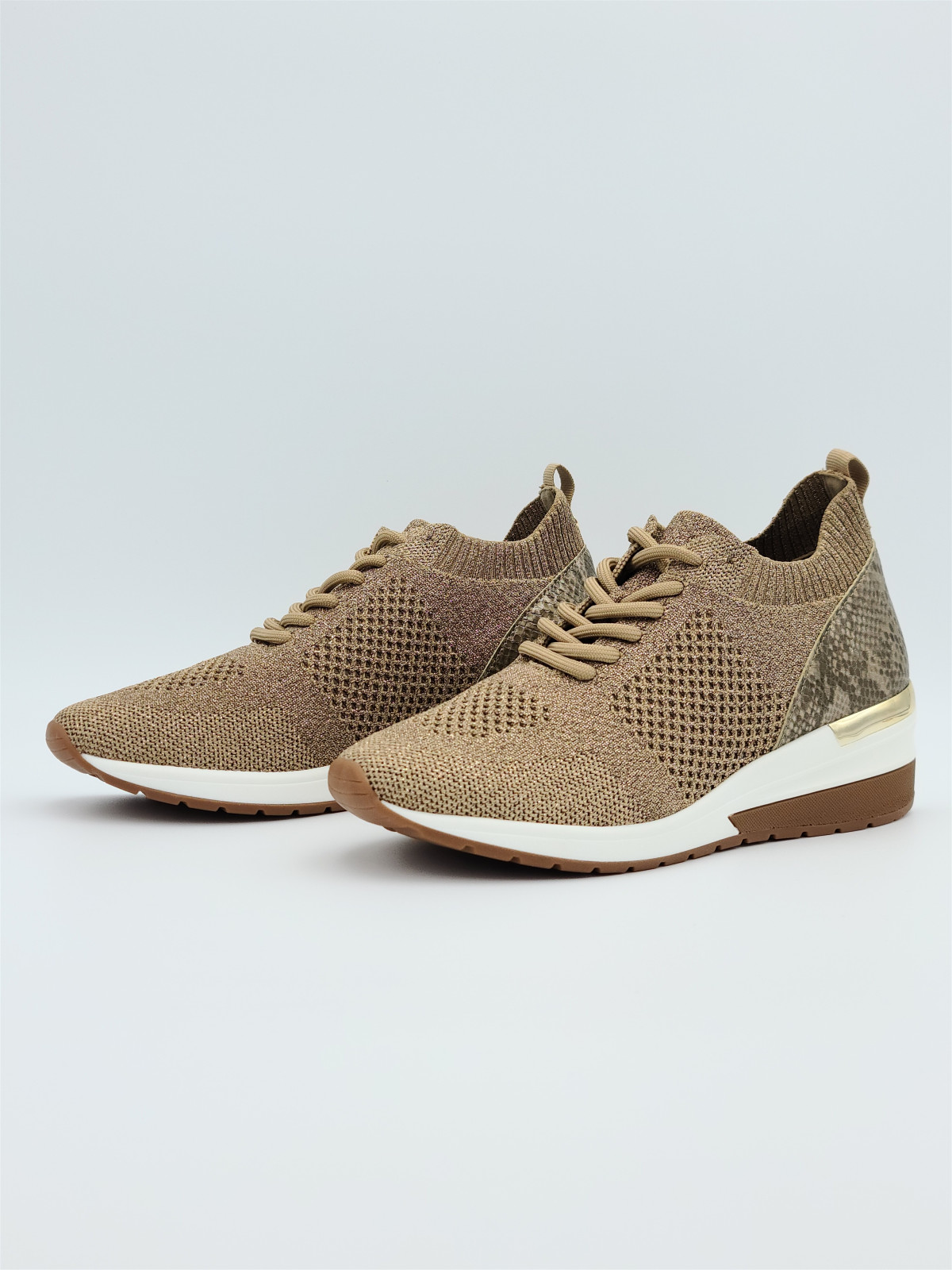 india crochet lame camel