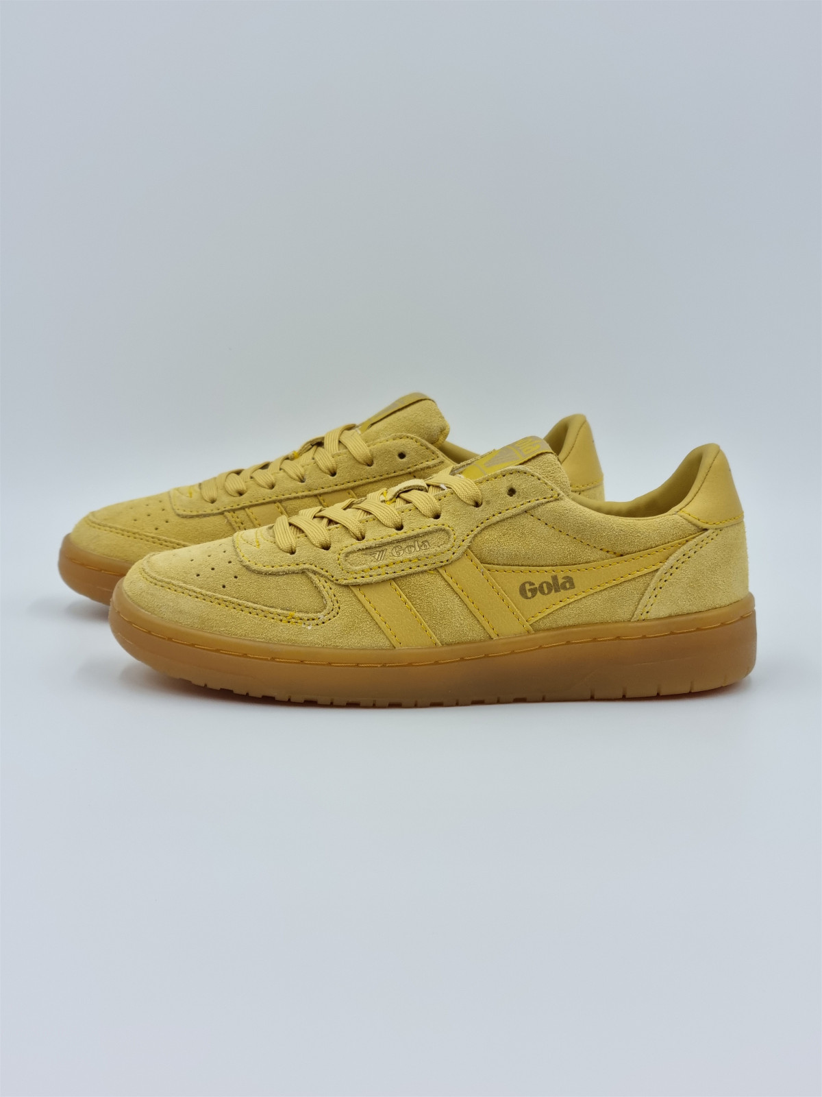 hawk. suede jaune