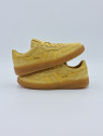 hawk. suede jaune