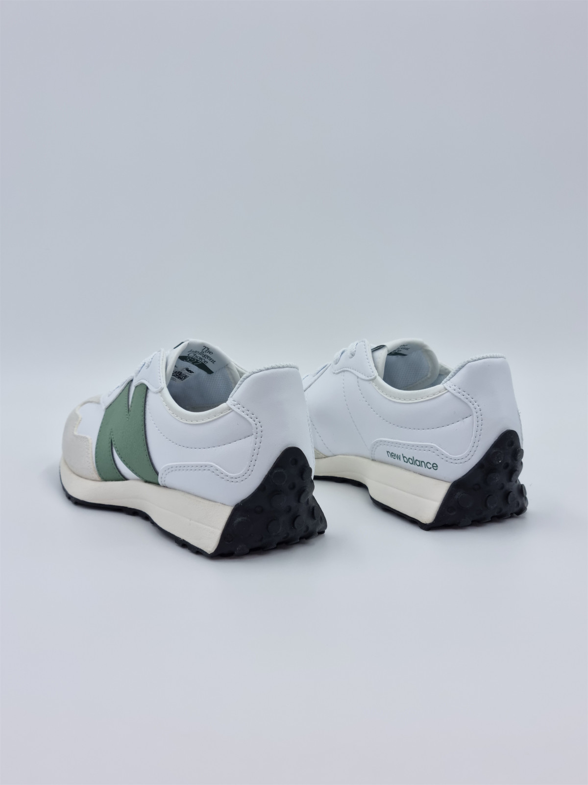 327 j nubuck/mesh blanc