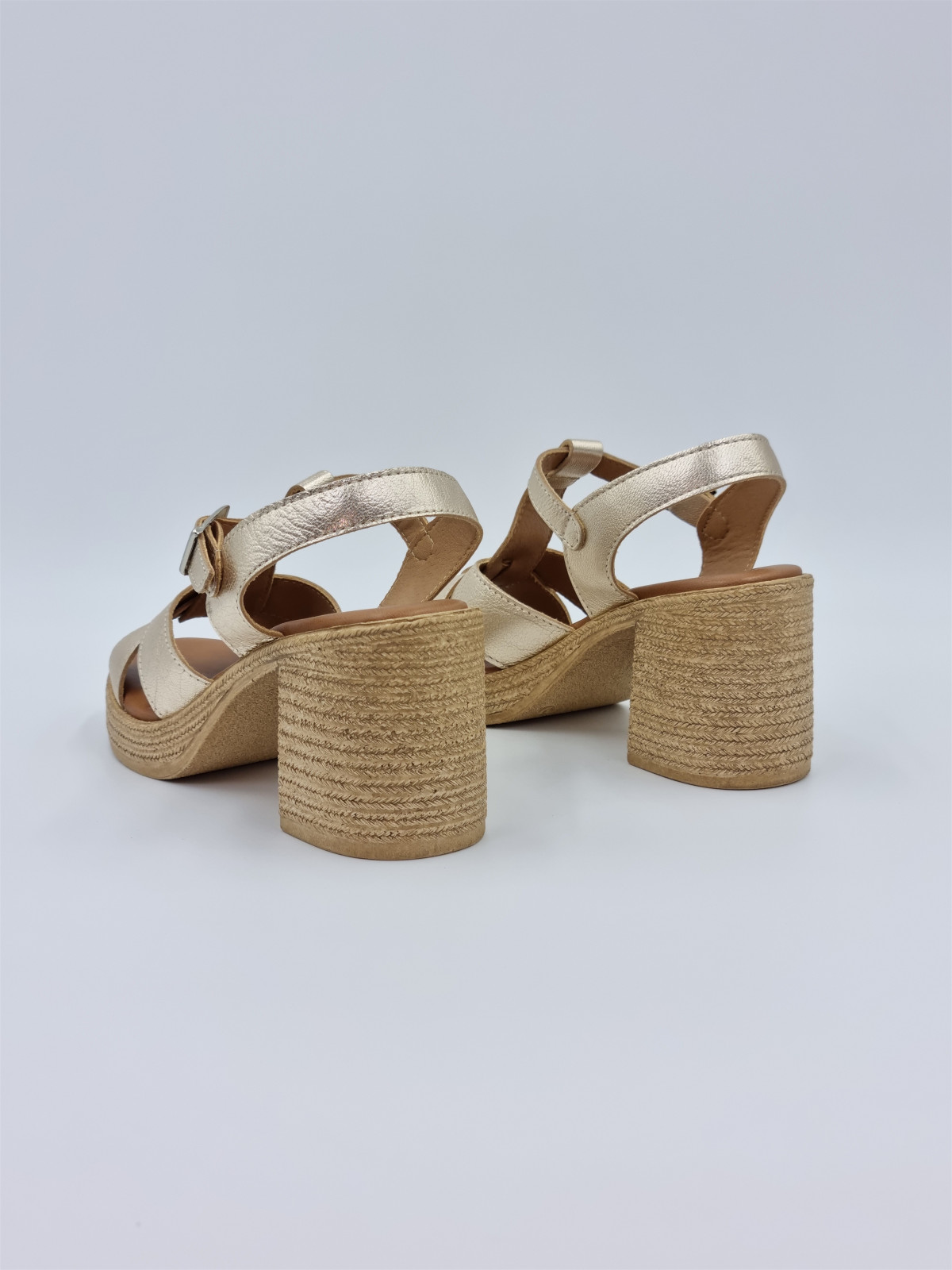 1239 cuir platine
