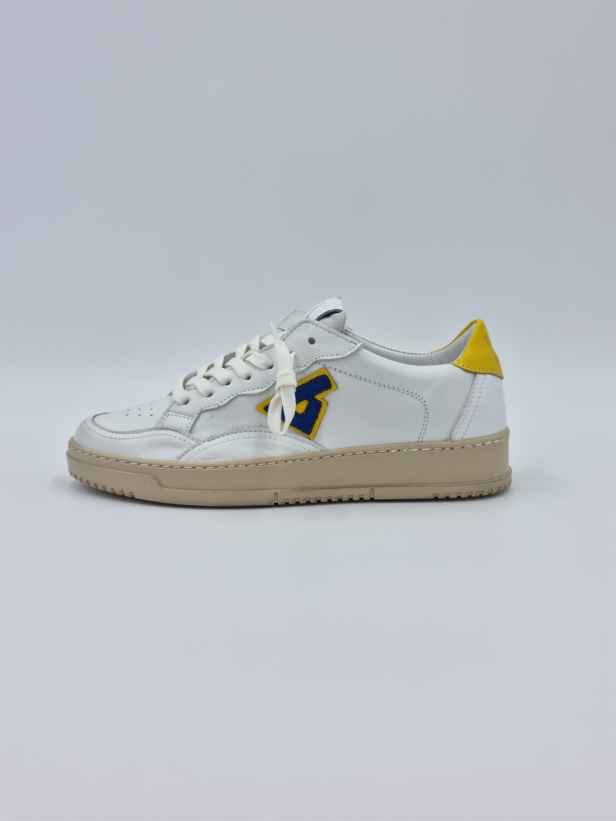 venus cuir blanc jaune