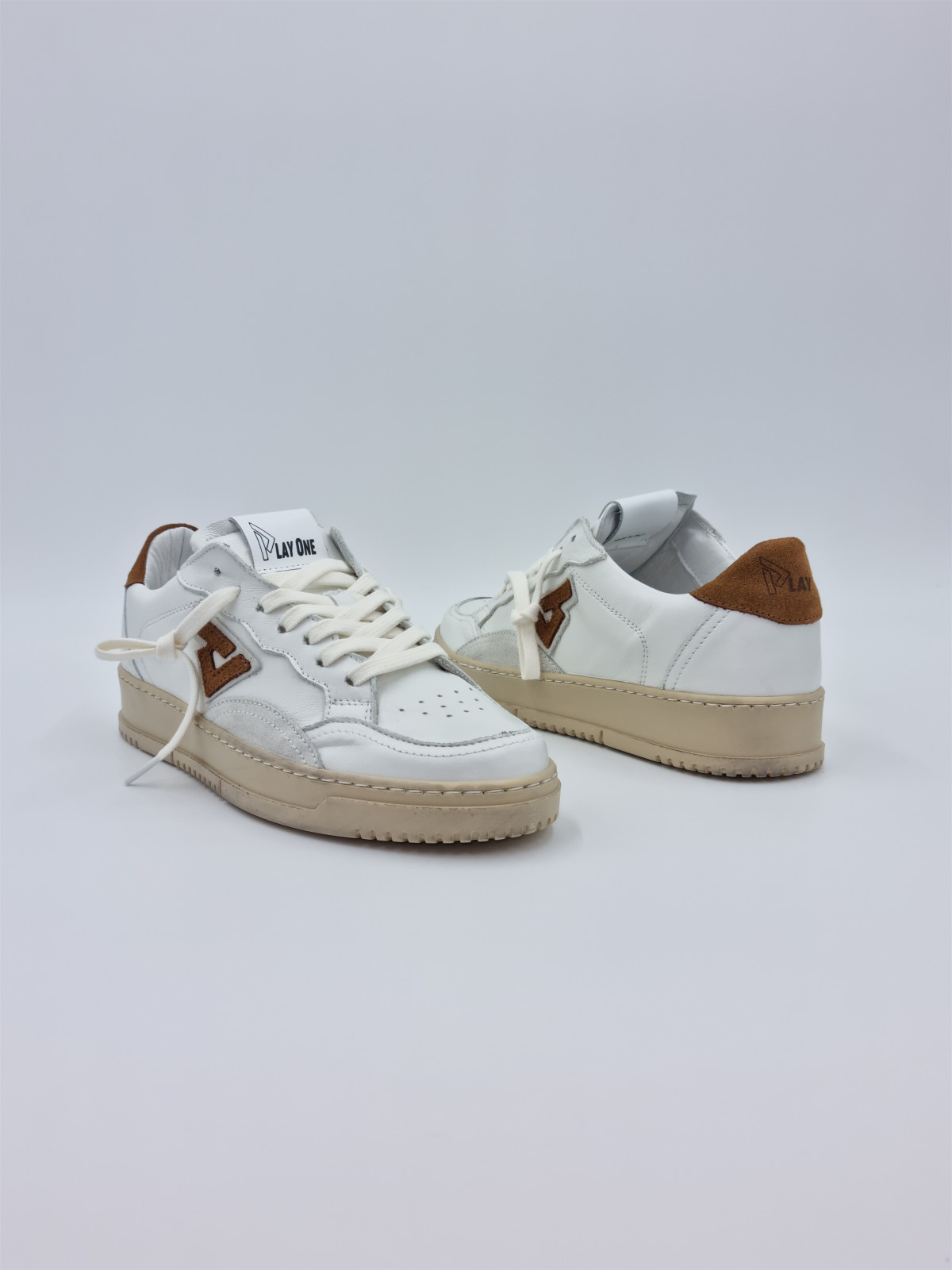 venus cuir blanc cuir