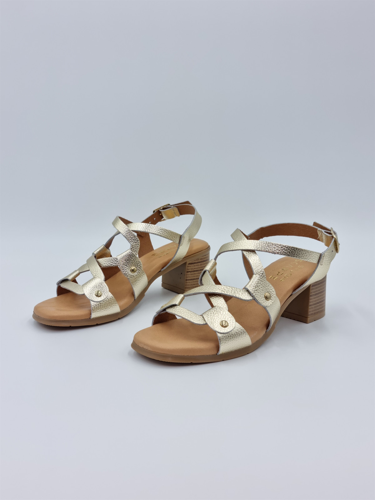 116418 cuir platine