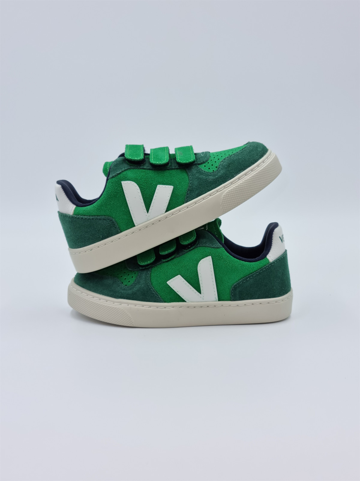 v-10 v cuir emeraude/white