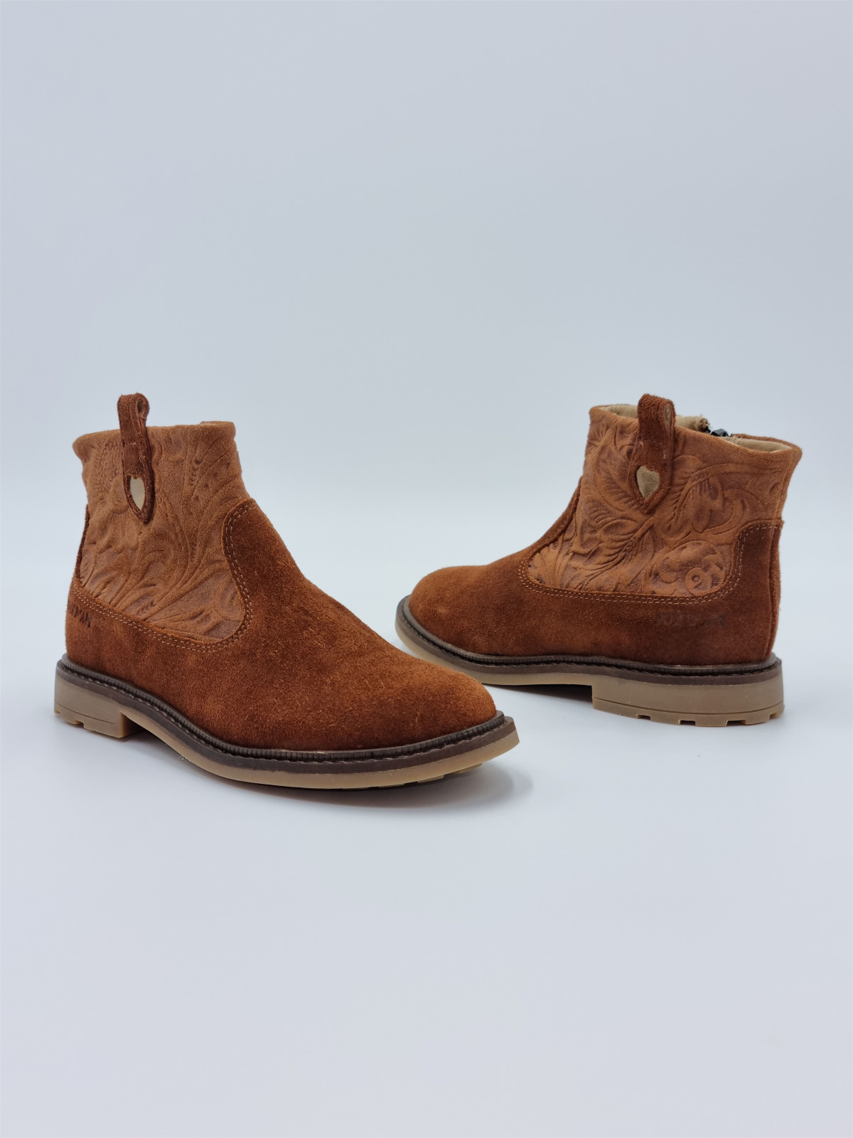 sister cover velours oily brown