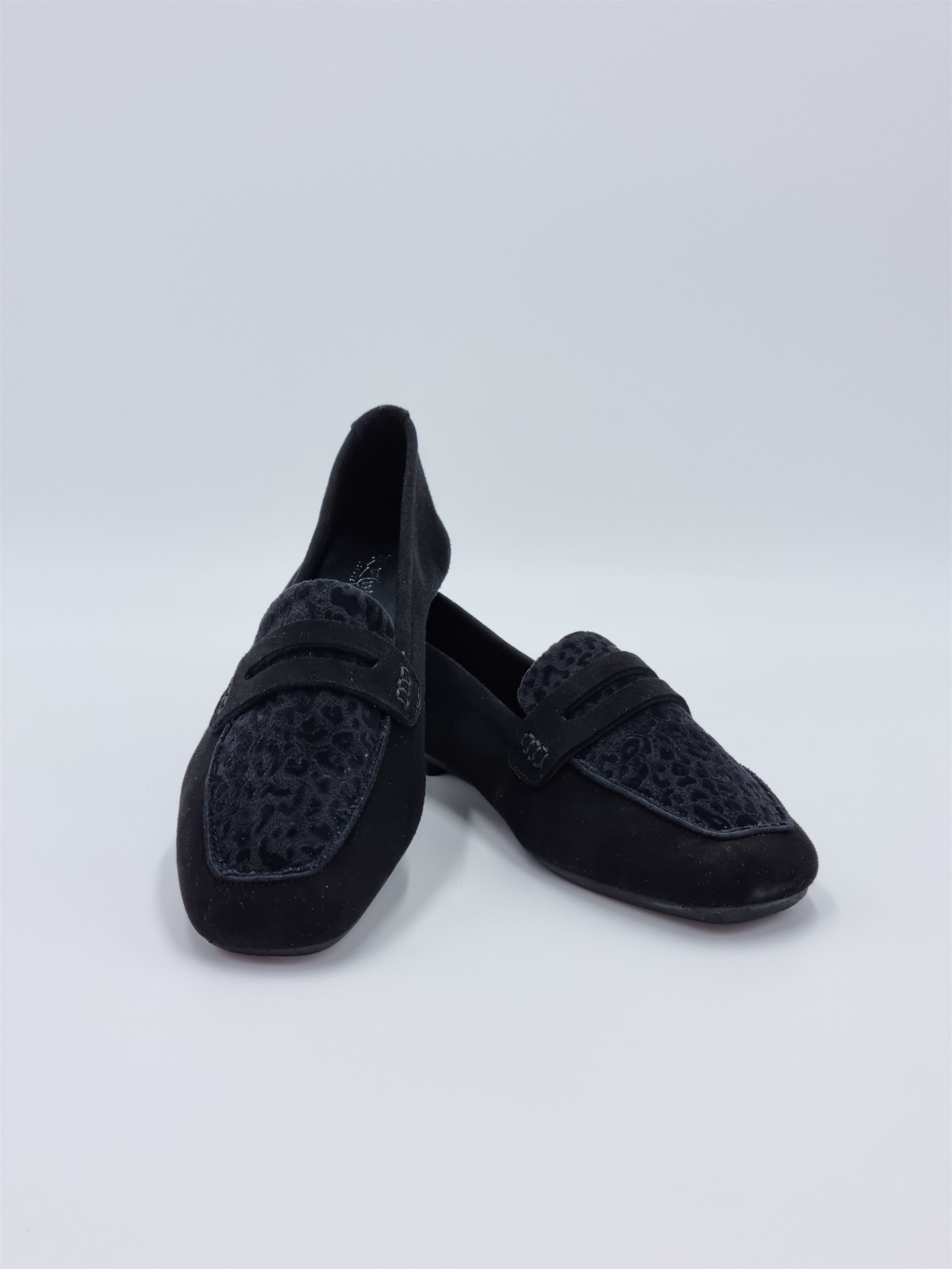 hema cuir velours leopard noir