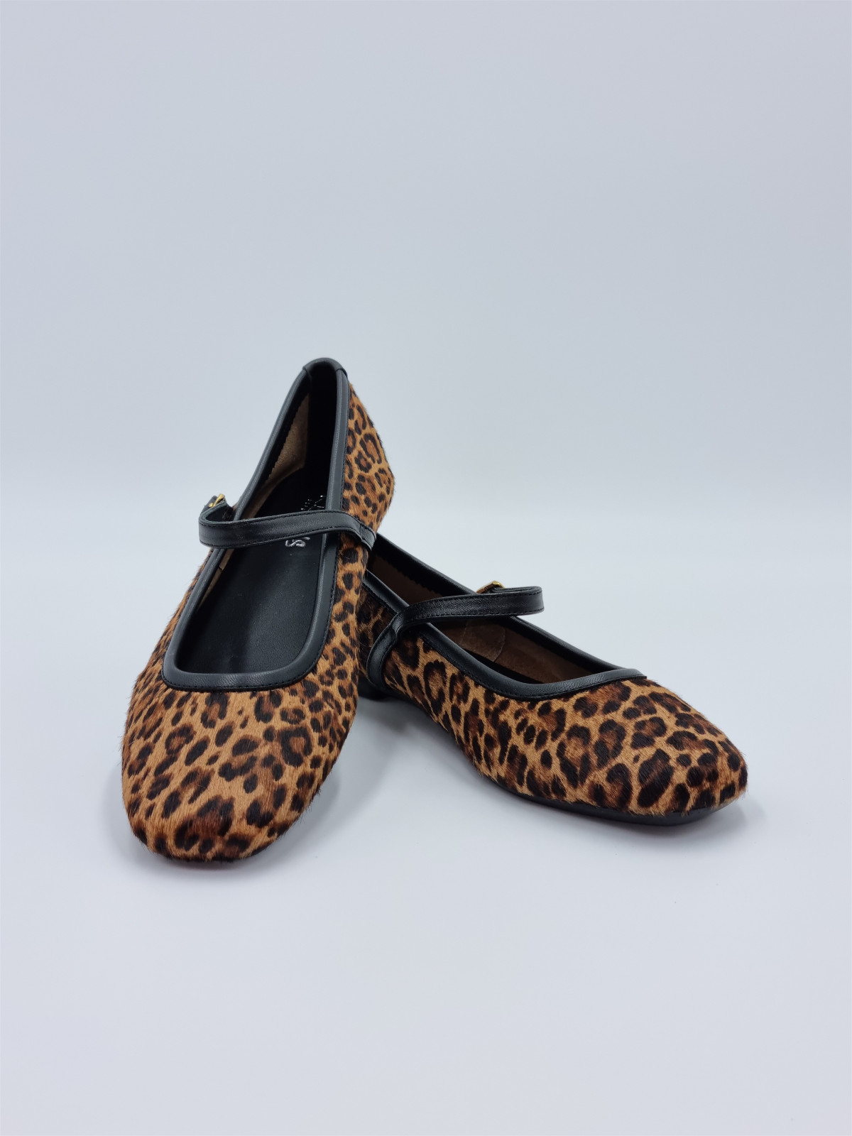 honor leopard chamois