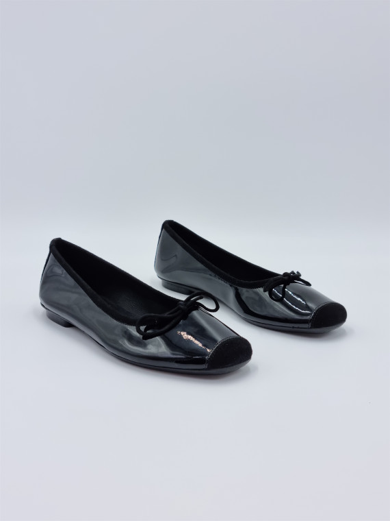 harmony. vernis/cuir velours noir