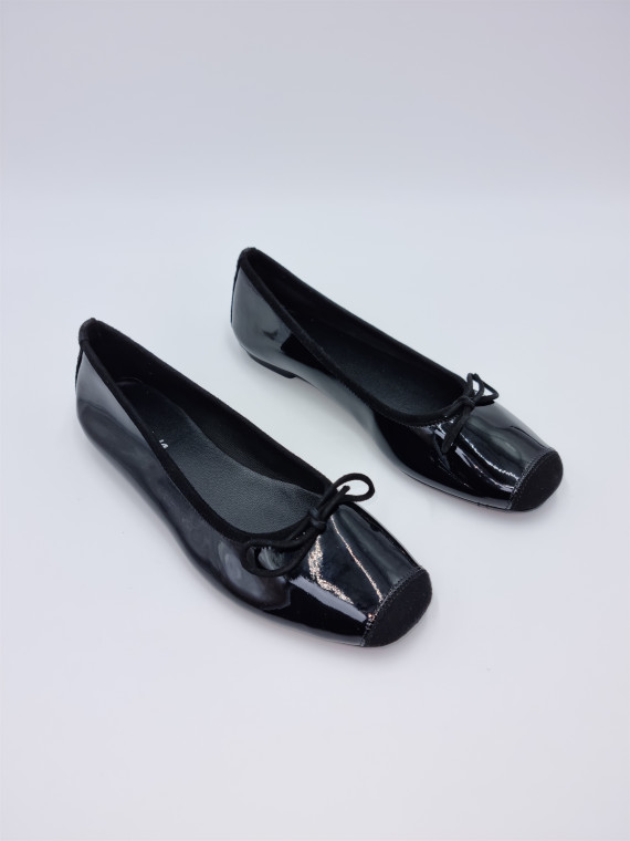 harmony. vernis/cuir velours noir