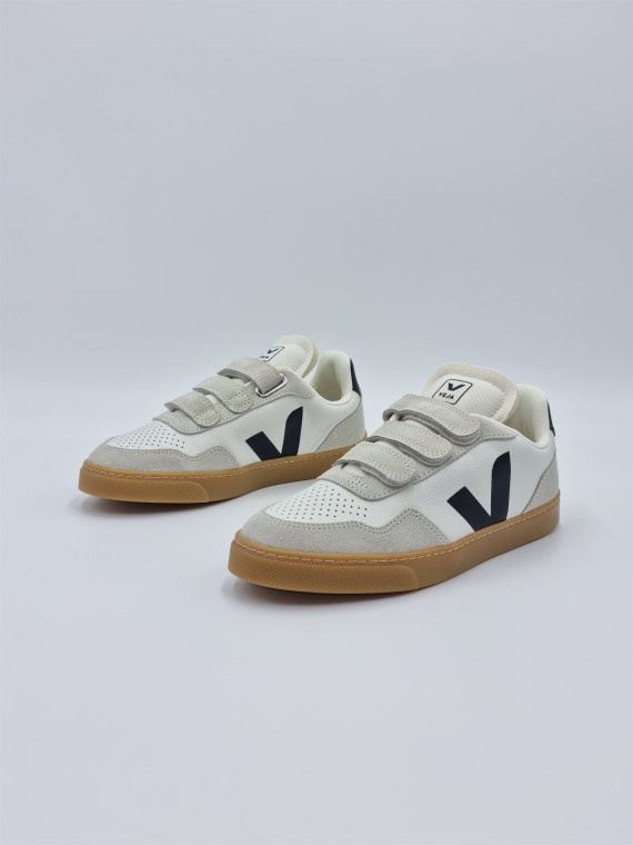 v-90 cuir white_black_natural