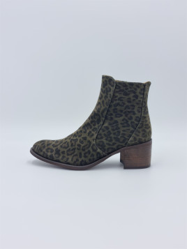 svea velours kaki leo