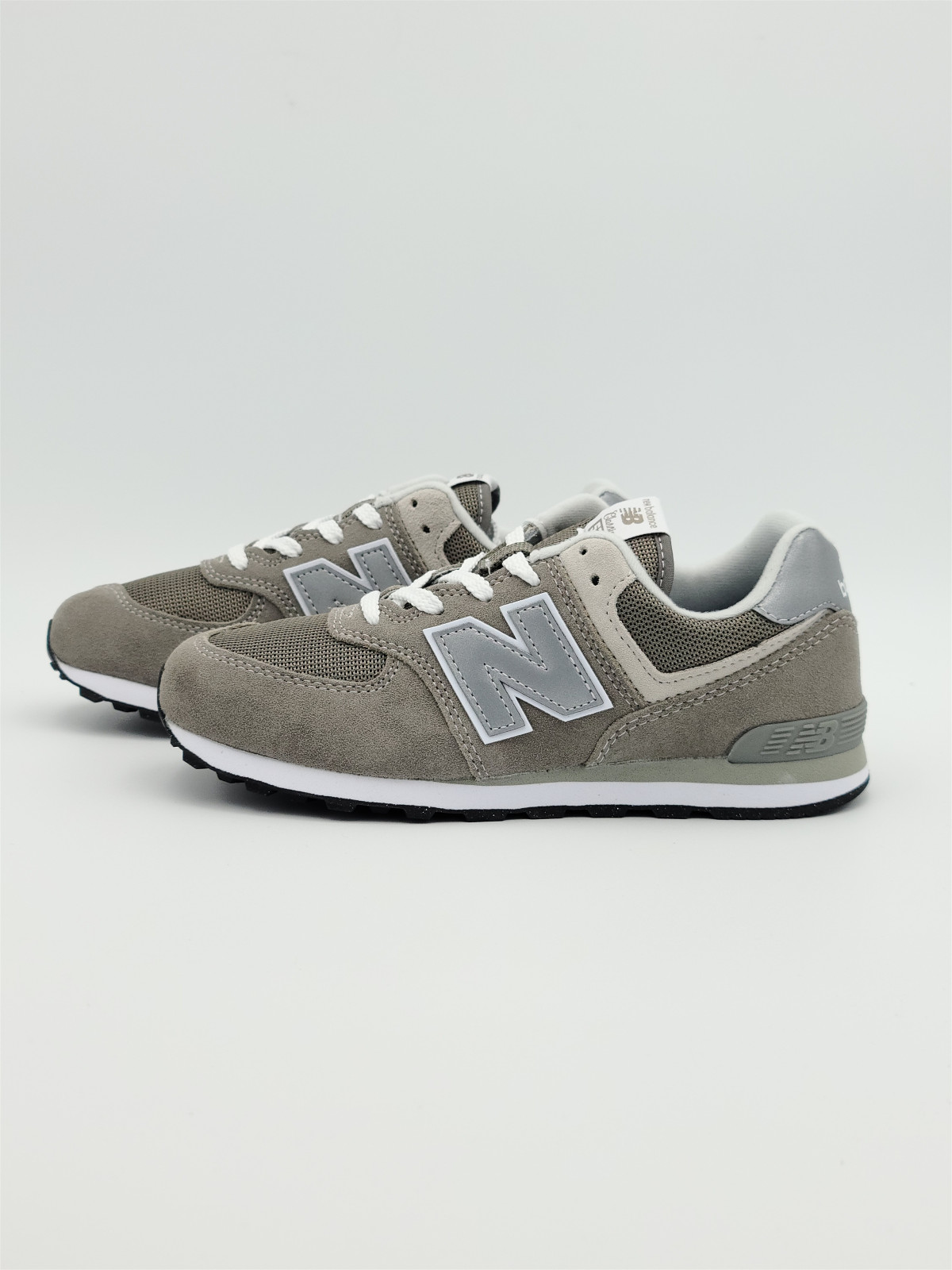 574 j nubuck/mesh gris