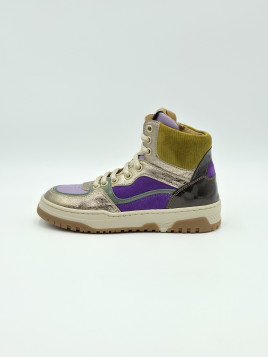 karin cuir violet