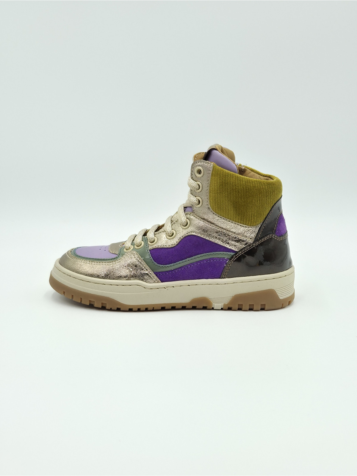 karin cuir violet