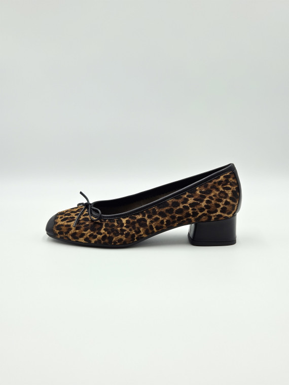 kyriel leopard chamois