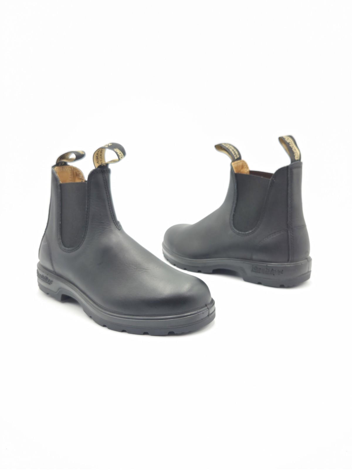 classic chelsea boot voltan black