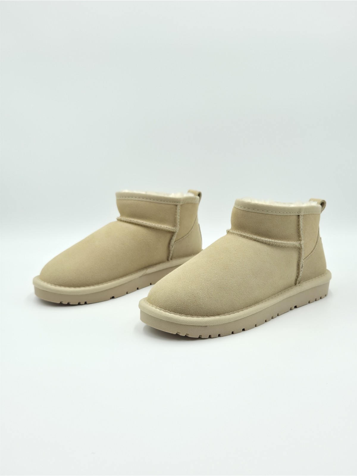 41201 nubuck beige