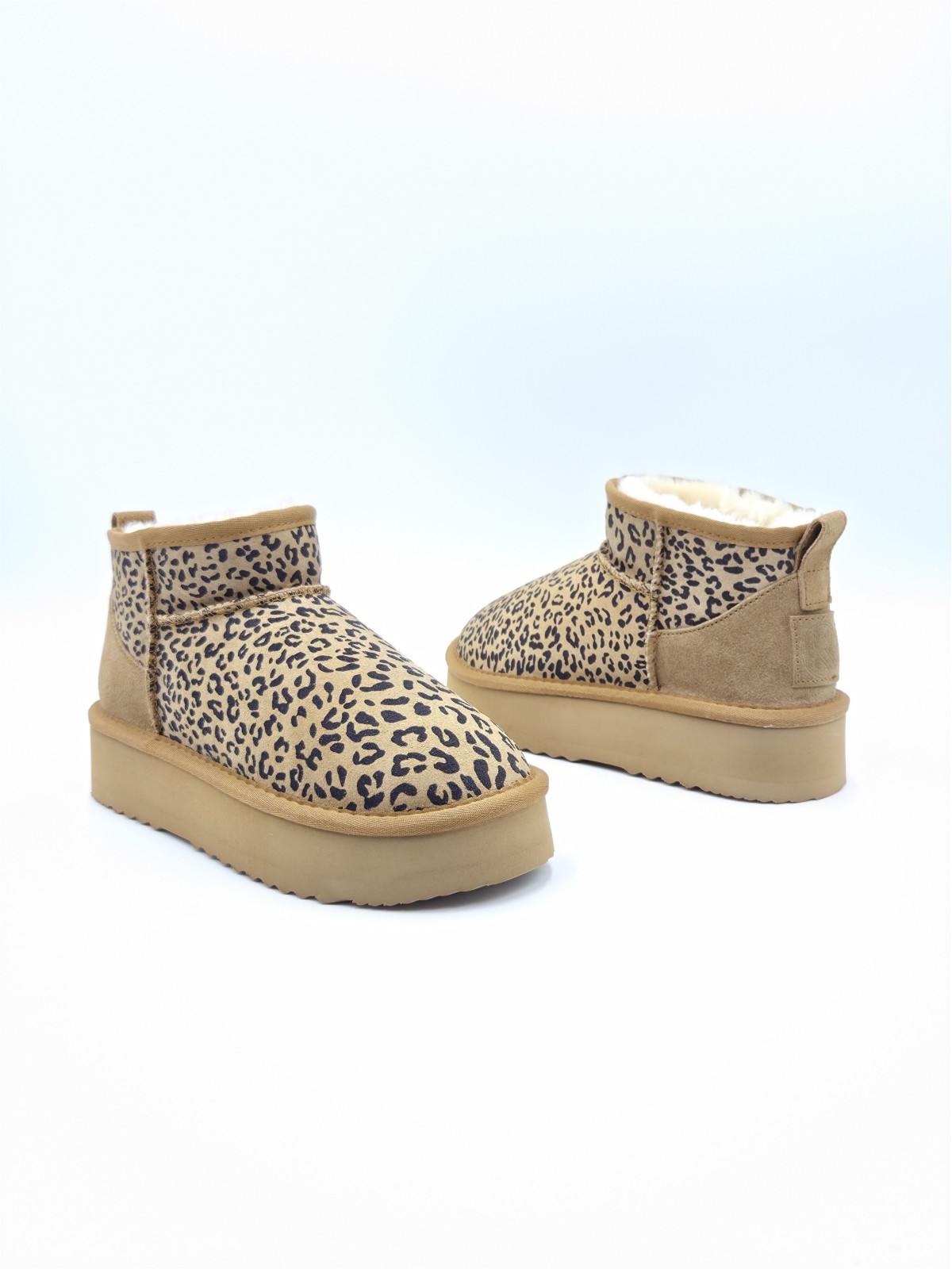 51317 nubuck léopard