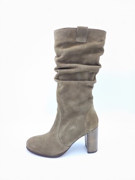 isen velours noisette