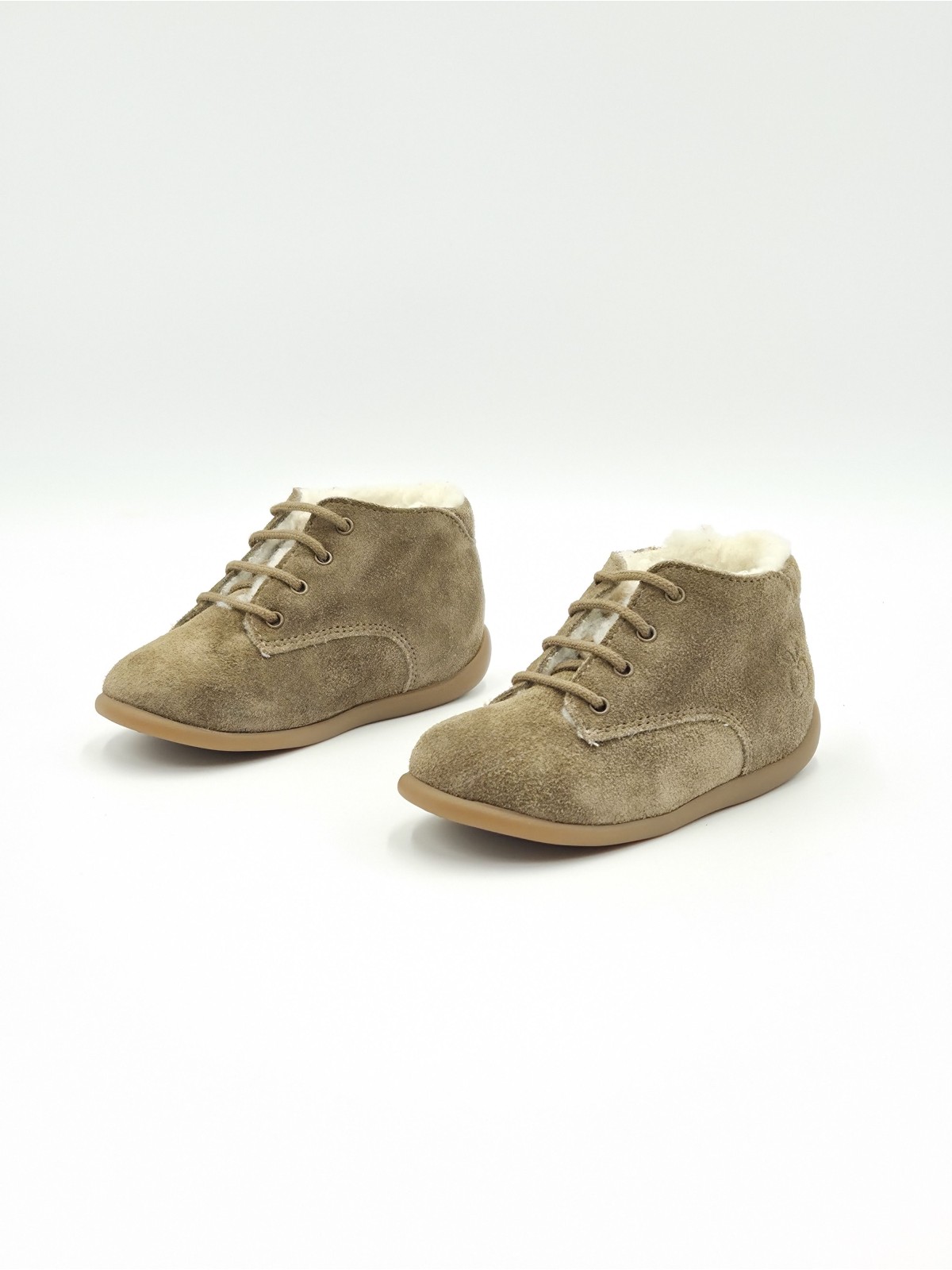 stand-up derby fur velours oily douglas