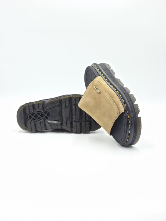 zebzag slide savanna nubuck tan