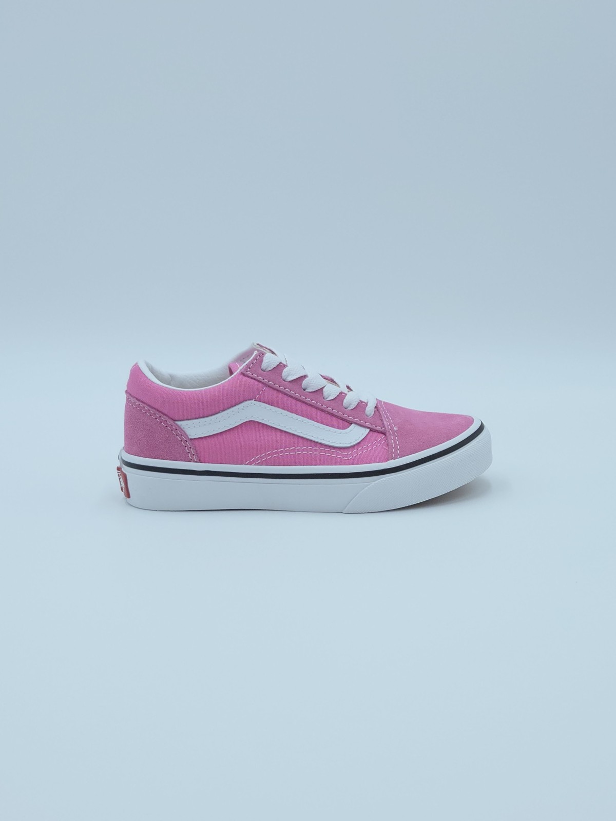old skool. nubuck/textile color theory pink fizz