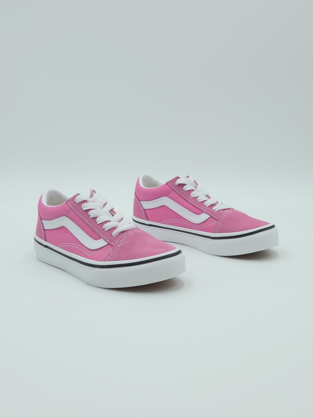 old skool. nubuck/textile color theory pink fizz