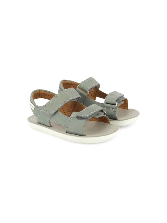 goa boy scratch nubuck castor gray